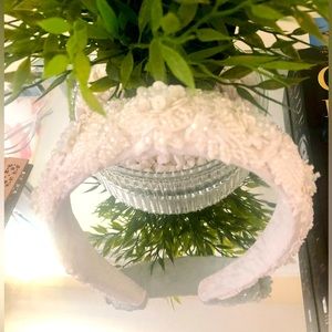 NEW headband !! Beautiful perfect condition